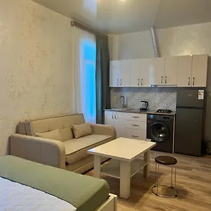 Nita شقة باتومي